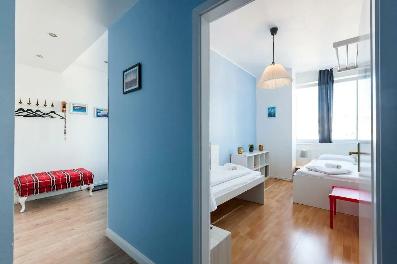 Trendy Apartments Berlino 0*,  Germania